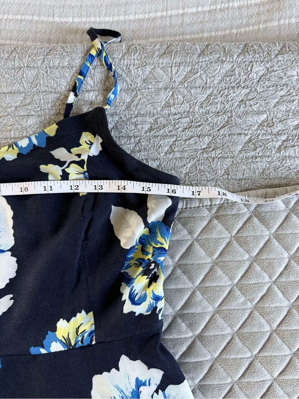Old Navy Floral Spaghetti-Strap Sundress - Picture 5 of 10